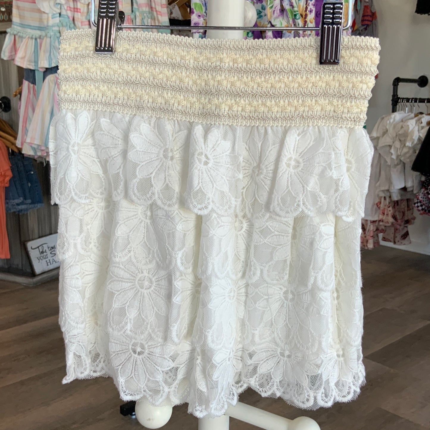 Lace tiered Skirt
