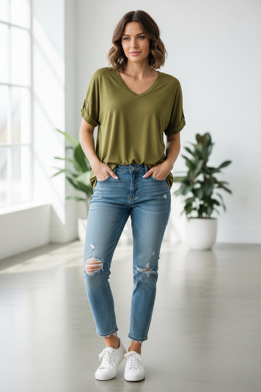 Plus Size Mustard V-Neck Tunic Top – Short Sleeve Side Slit Blouse for Casual & Layered Styling