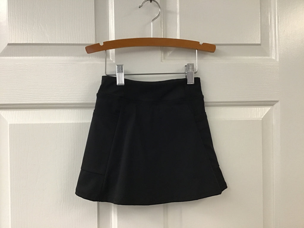 Girls’ Black/Pink Athletic Yoga Skirt – Stretch Flare Skort with Built-In Shorts for Dance, Play & Everyday Wear