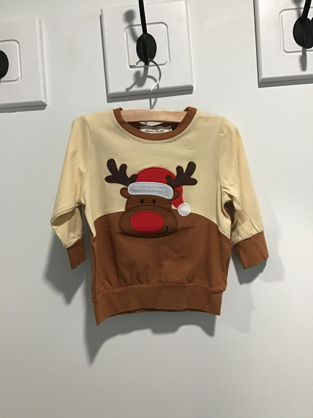 Kids’ Tan Reindeer Christmas Shirt – Embroidered Santa Hat Top with Brown Cuffs (Holiday Boutique Style)