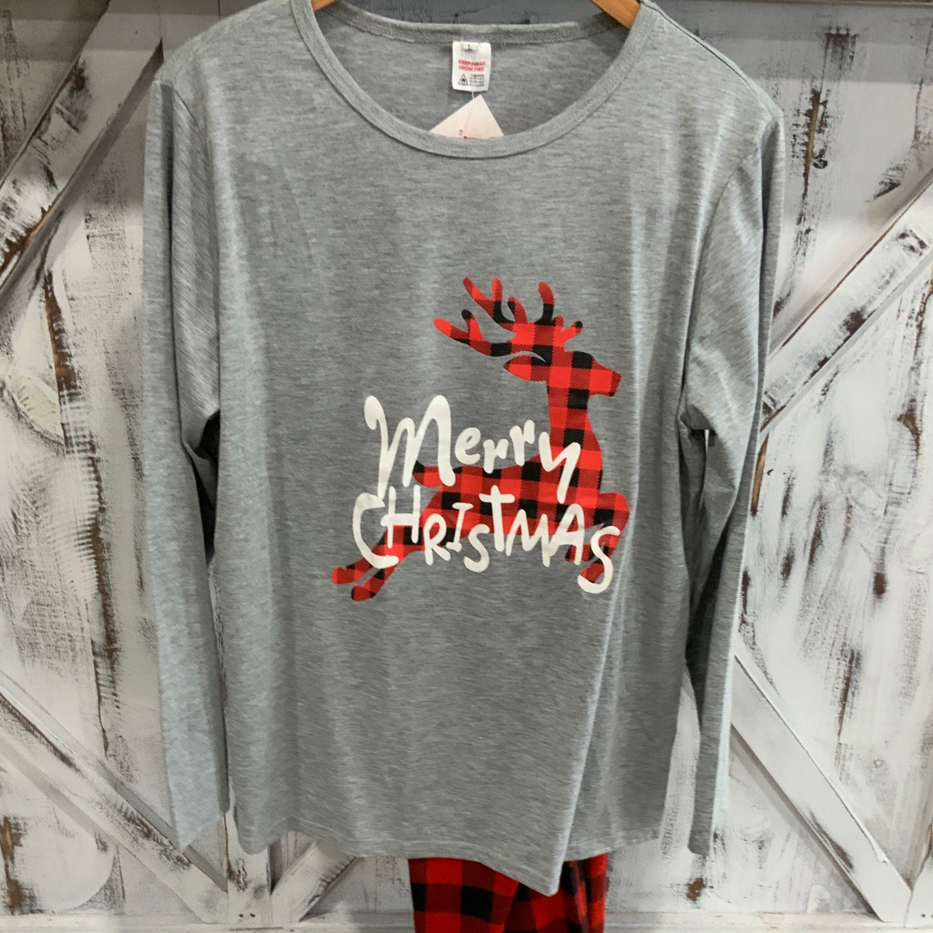 Adult Merry Christmas Pajama Set – Gray Long Sleeve Top with Plaid Reindeer & Matching Buffalo Check Pants