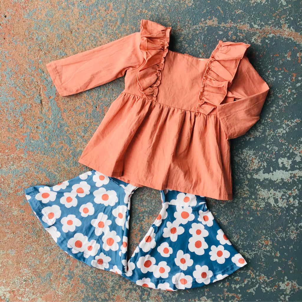 Girls Daisy Bell Bottom Set – Coral Ruffle Top & Navy Floral Flare Pants