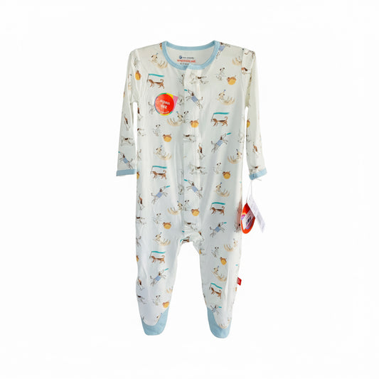 MM Howlarious Footie