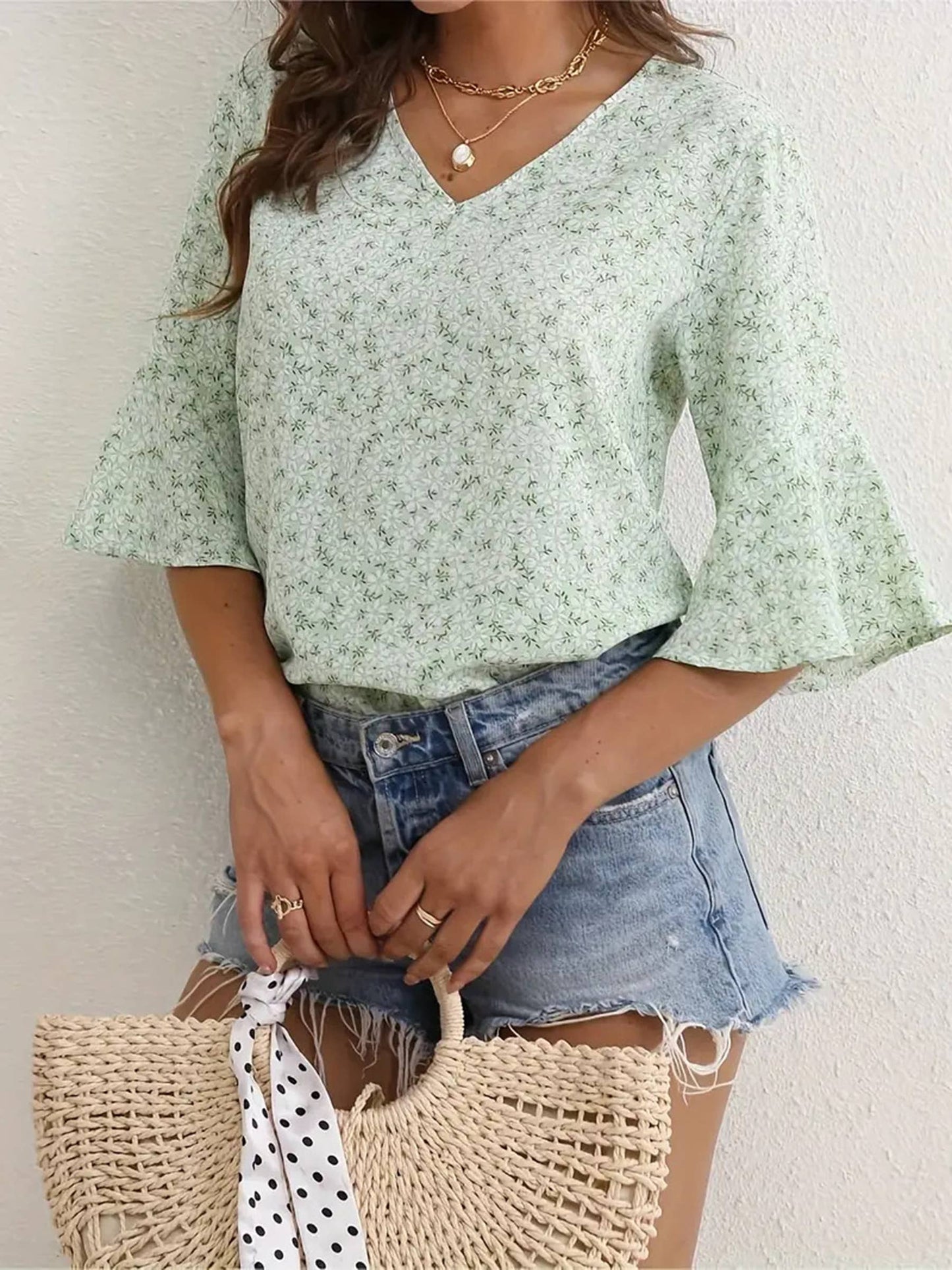 V-neck Floral Short Sleeved Top