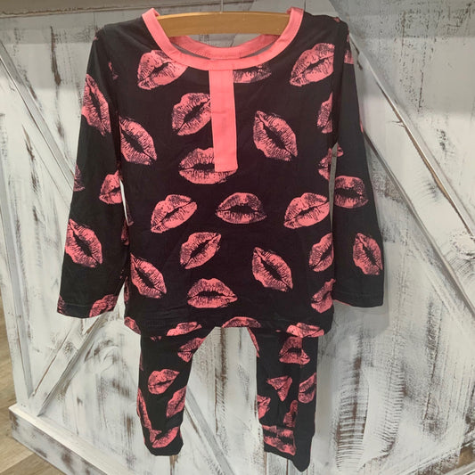 Black Kisses Hugs PJ