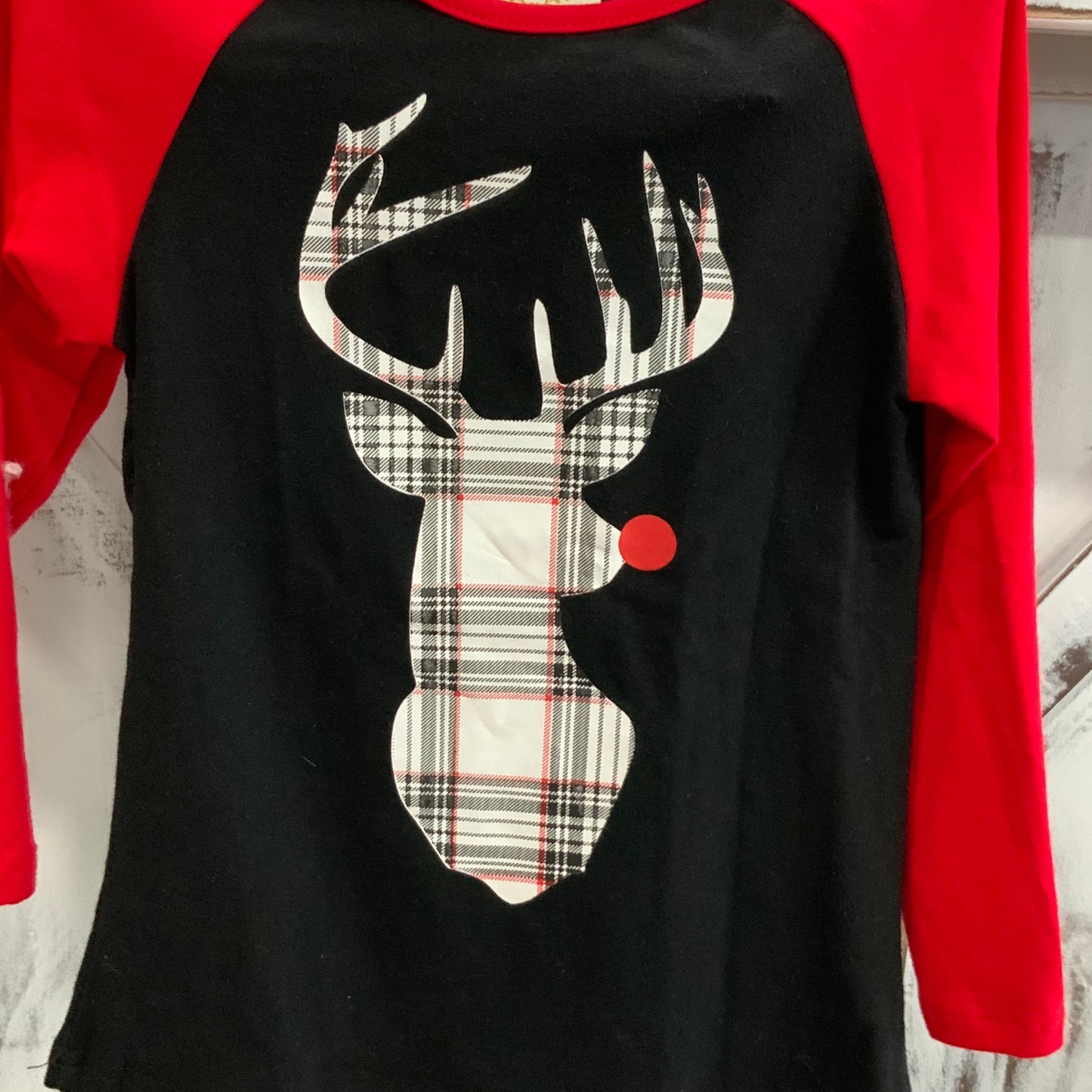 Plaid deer shirt red sleeves